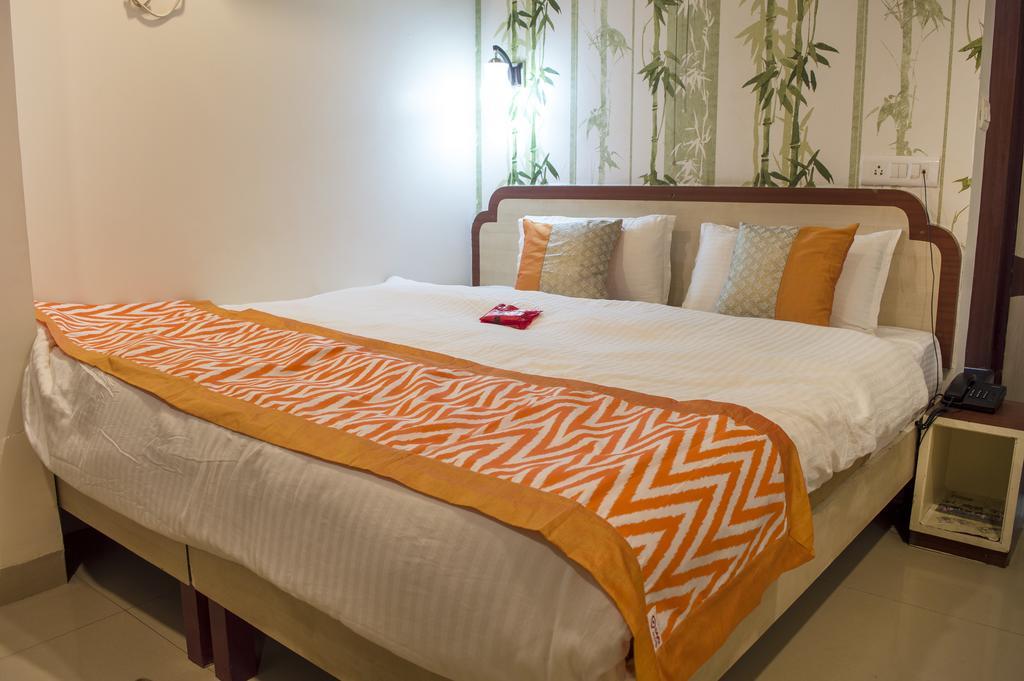Hotel Rajlaxmi Bhopal Ruang foto