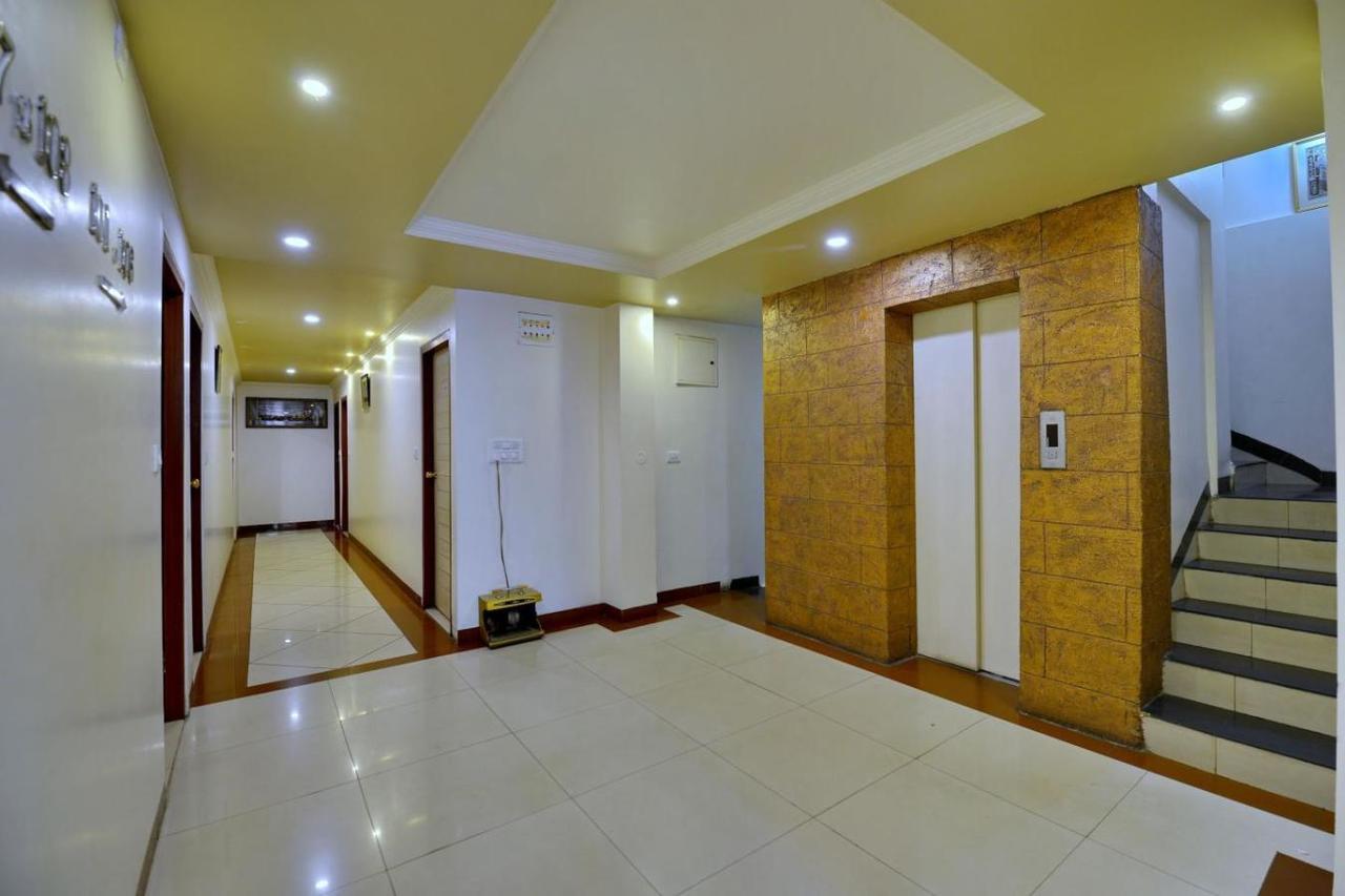 Hotel Rajlaxmi Bhopal Bagian luar foto